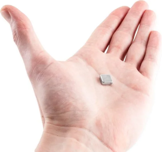 Brute Strength - Super sterke magneten - Vierkant - 10 x 10 x 4 mm - 60 Stuks - Geschikt voor radiatorfolie - Neodymium magneet sterk thumbnail 3