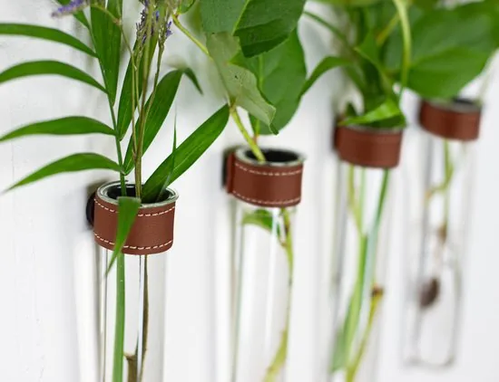 TWILG - Magnetische Muurvaasjes - 4 Stuks - Stek vaasjes - Glas - Cognac leer - Stekjes thumbnail 2