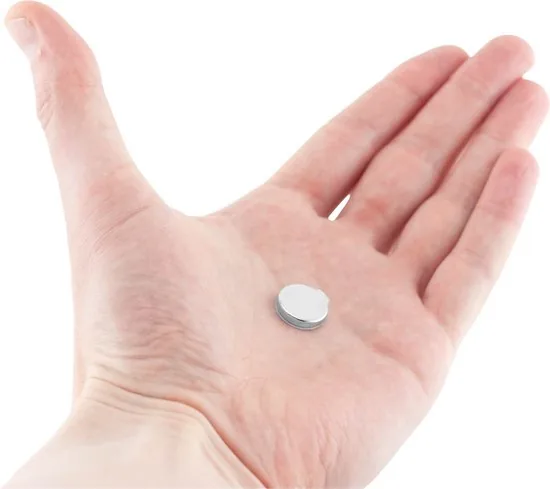 Brute Strength - Super sterke zelfklevende 3M magneten - Rond - 15 x 3 mm - 10 Stuks - Kleef Magneten - Neodymium magneet sterk thumbnail 4