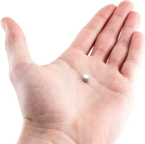 Brute Strength - Super sterke magneten - Vierkant - 5 x 5 x 5 mm - 20 Stuks - Neodymium magneet sterk - Magneten koelkast thumbnail 3