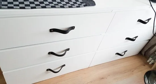 Leren handgrepen - Zwart - 48 stuks - 16,5 x 2,5 cm | - Handgreep zwart - incl. 3 kleuren schroeven per leren handgreep thumbnail 5